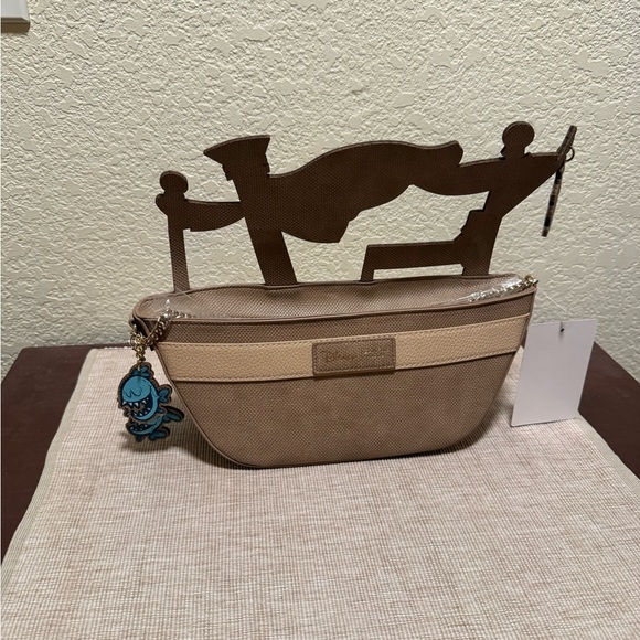 Disney’s Jungle Cruise Crossbody by Danielle Nicole - Picture 3 of 4